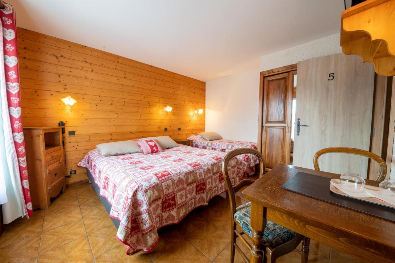 La Vieille Ferme Hotel Manigod Ngoại thất bức ảnh